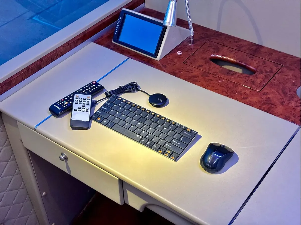 2013 Toyota Coaster 4.0L 232HP V6 5MT,autocango,china used car exporter,china ev exporter,chinese used car exporter,chinese used ev exporter