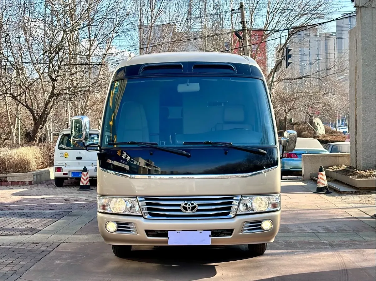 2013 Toyota Coaster 4.0L 232HP V6 5MT,autocango,china used car exporter,china ev exporter,chinese used car exporter,chinese used ev exporter