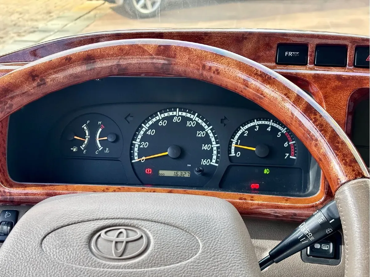 2013 Toyota Coaster 4.0L 232HP V6 5MT,autocango,china used car exporter,china ev exporter,chinese used car exporter,chinese used ev exporter