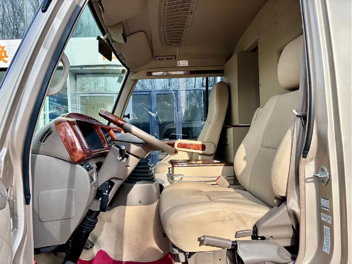 2013 Toyota Coaster 4.0L 232HP V6 5MT,autocango,china used car exporter,china ev exporter,chinese used car exporter,chinese used ev exporter