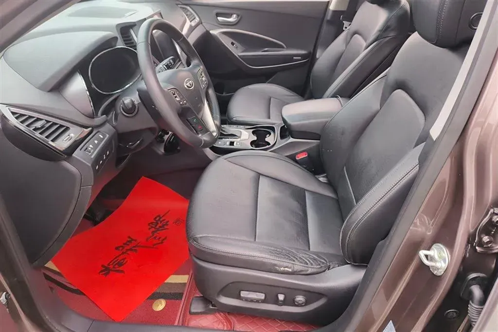 2013 Hyundai Grand SantaFe 2.2T 197HP L4 6AT,autocango,china used car exporter,china ev exporter,chinese used car exporter,chinese used ev exporter