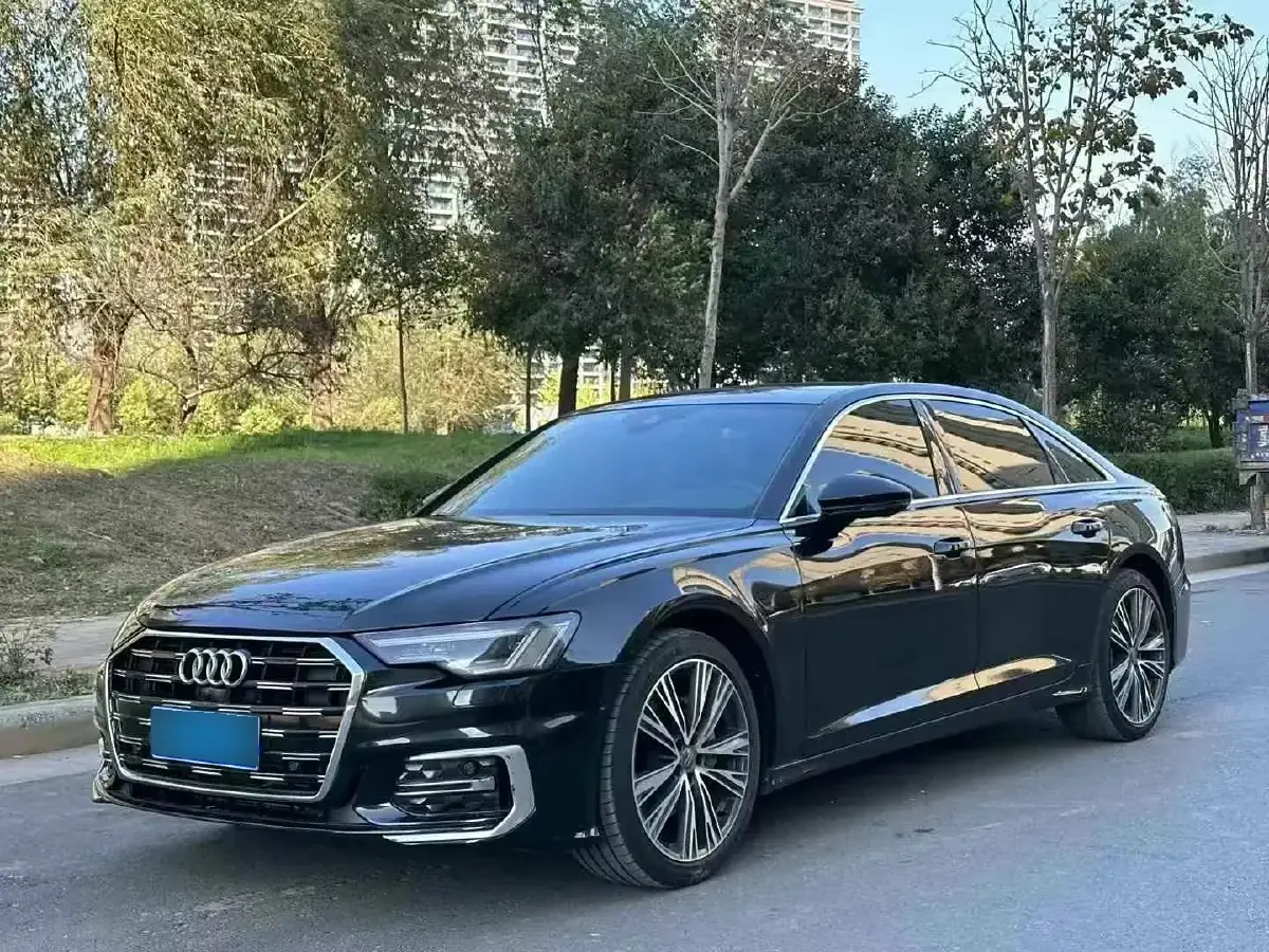 2021 Audi A6L 2.0T 224HP L4 7DCT
