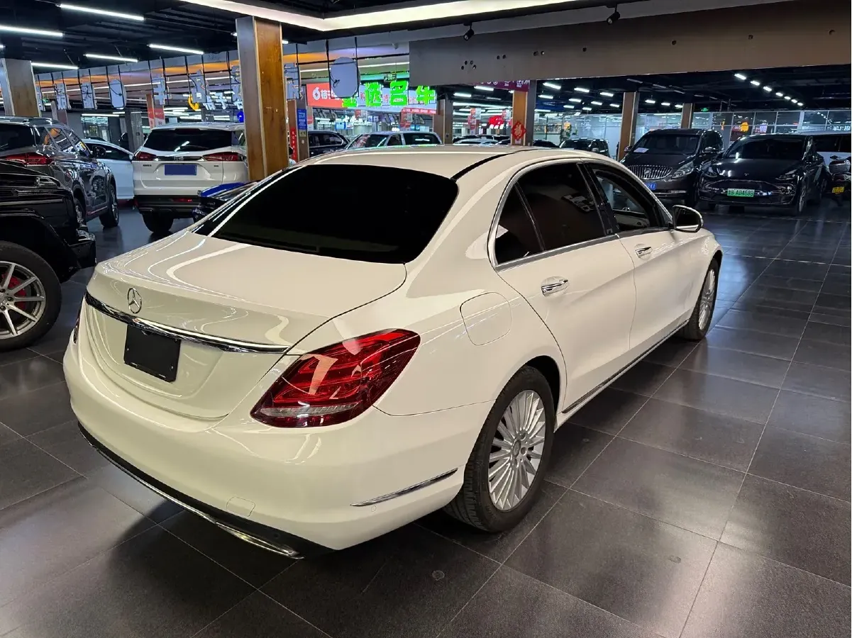 2015 Mercedes-Benz C Class 1.6T 156HP L4 7AT,autocango,china used car exporter,china ev exporter,chinese used car exporter,chinese used ev exporter