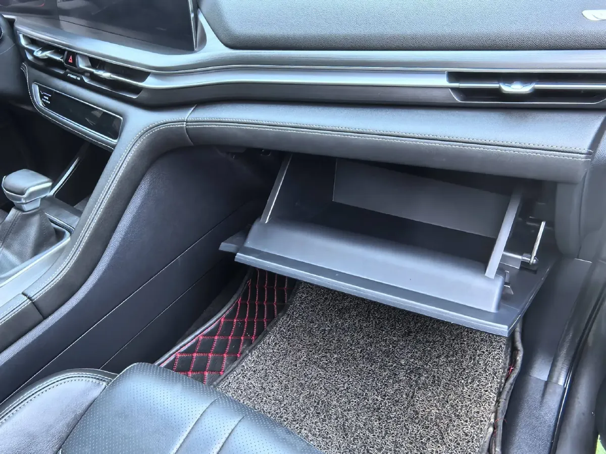 2021 ChangAn CS75 Plus 1.5T 178HP L4 6AT,autocango,china used car exporter,china ev exporter,chinese used car exporter,chinese used ev exporter