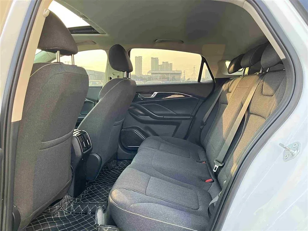 2022 Bestune B70 1.5T 169HP L4 7DCT,autocango,china used car exporter,china ev exporter,chinese used car exporter,chinese used ev exporter