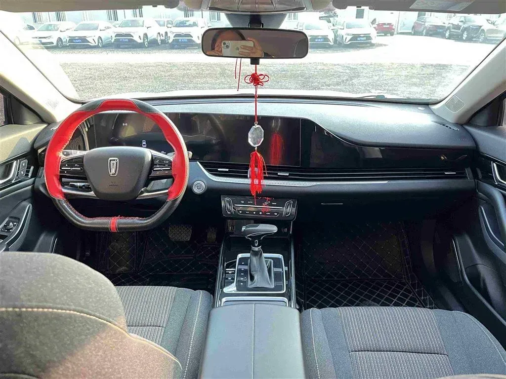 2022 Bestune B70 1.5T 169HP L4 7DCT,autocango,china used car exporter,china ev exporter,chinese used car exporter,chinese used ev exporter