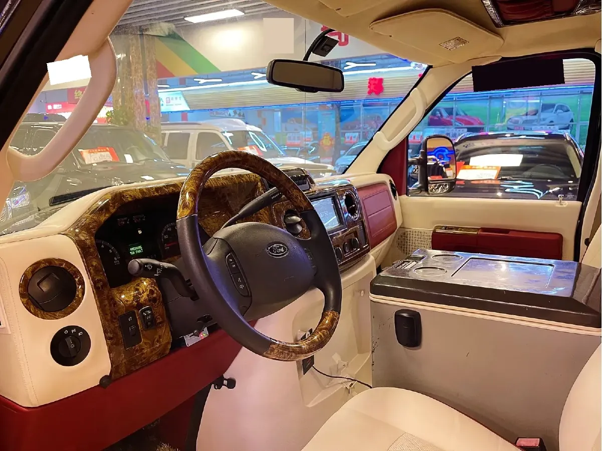 2011 Ford E350 5.4L 258HP V8 5AT,autocango,china used car exporter,china ev exporter,chinese used car exporter,chinese used ev exporter