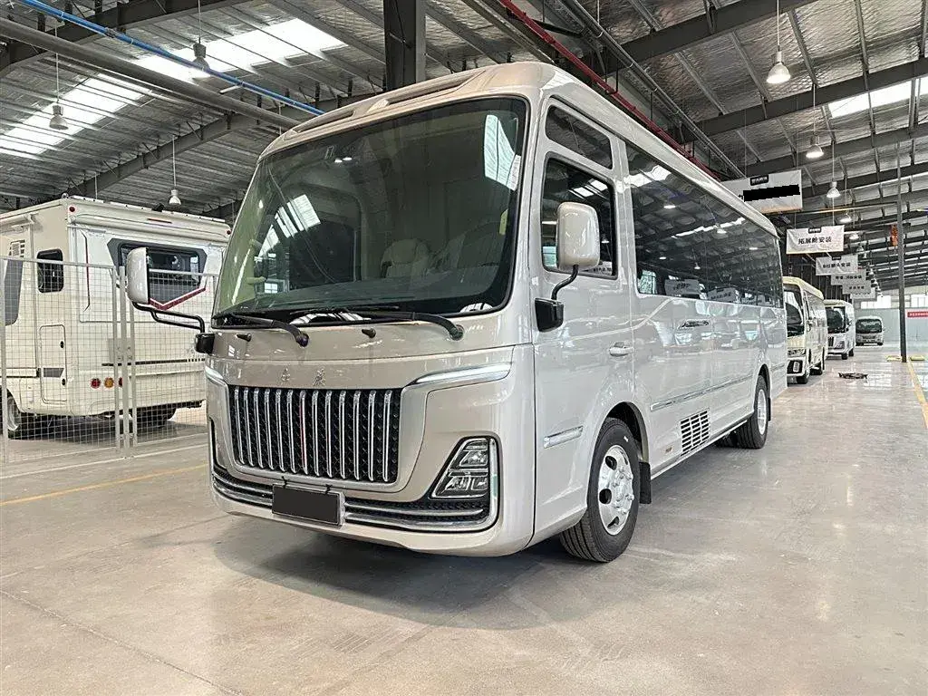 2024 HongQi GuoYue 8AT