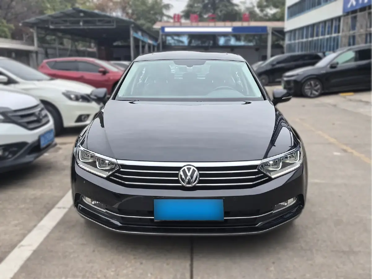 2018 Volkswagen Magotan 1.8T 180HP L4 7DCT