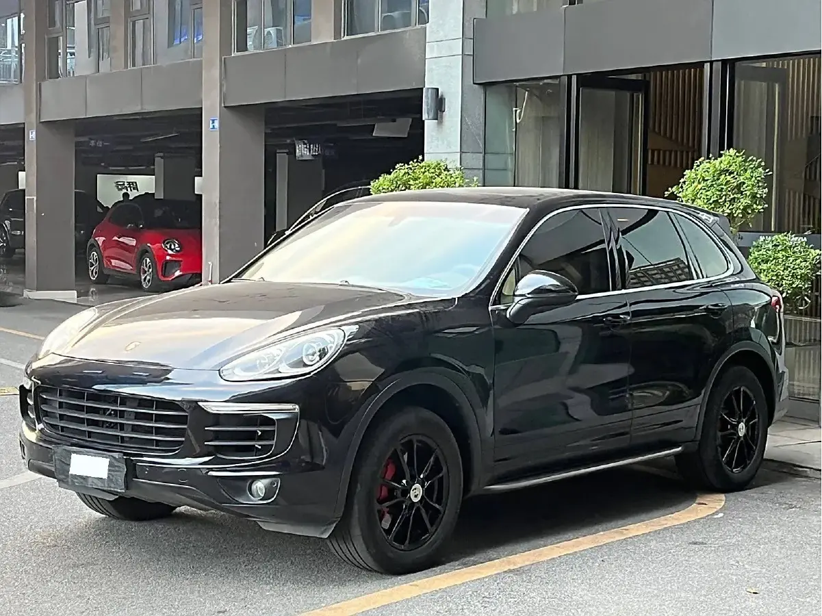 2015 Porsche Cayenne 3.0T 333HP V6 8AT