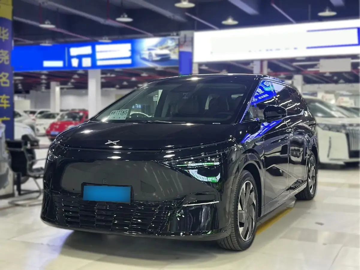 2024 Xpeng X9 BEV 101.5KWH