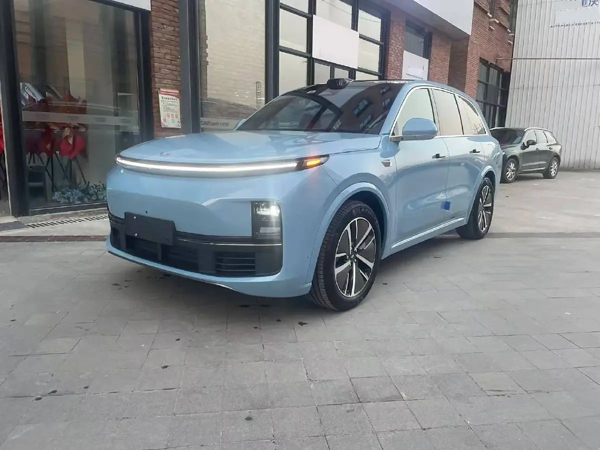 2024 Li L8 Range Extended 154HP REEV 42.8KWH