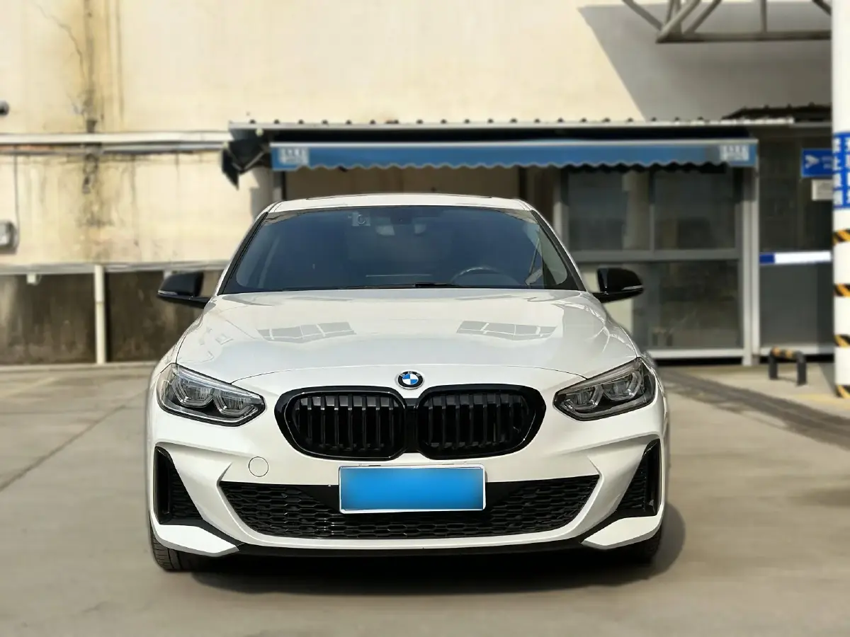 2021 BMW 1 Series 1.5T 140HP L3 7DCT