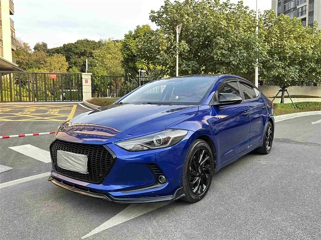 2019 Hyundai Elantra 1.5L 115HP L4 CVT