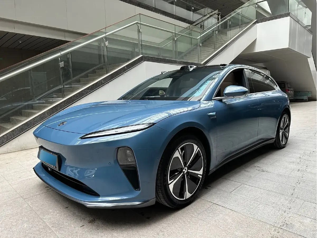 2024 NIO ET5T BEV 75KWH