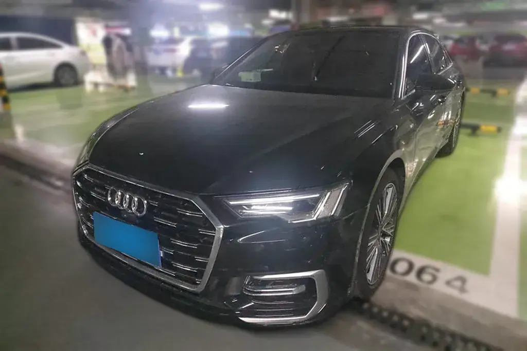 2024 Audi A6L 2.0T 245HP L4 7DCT