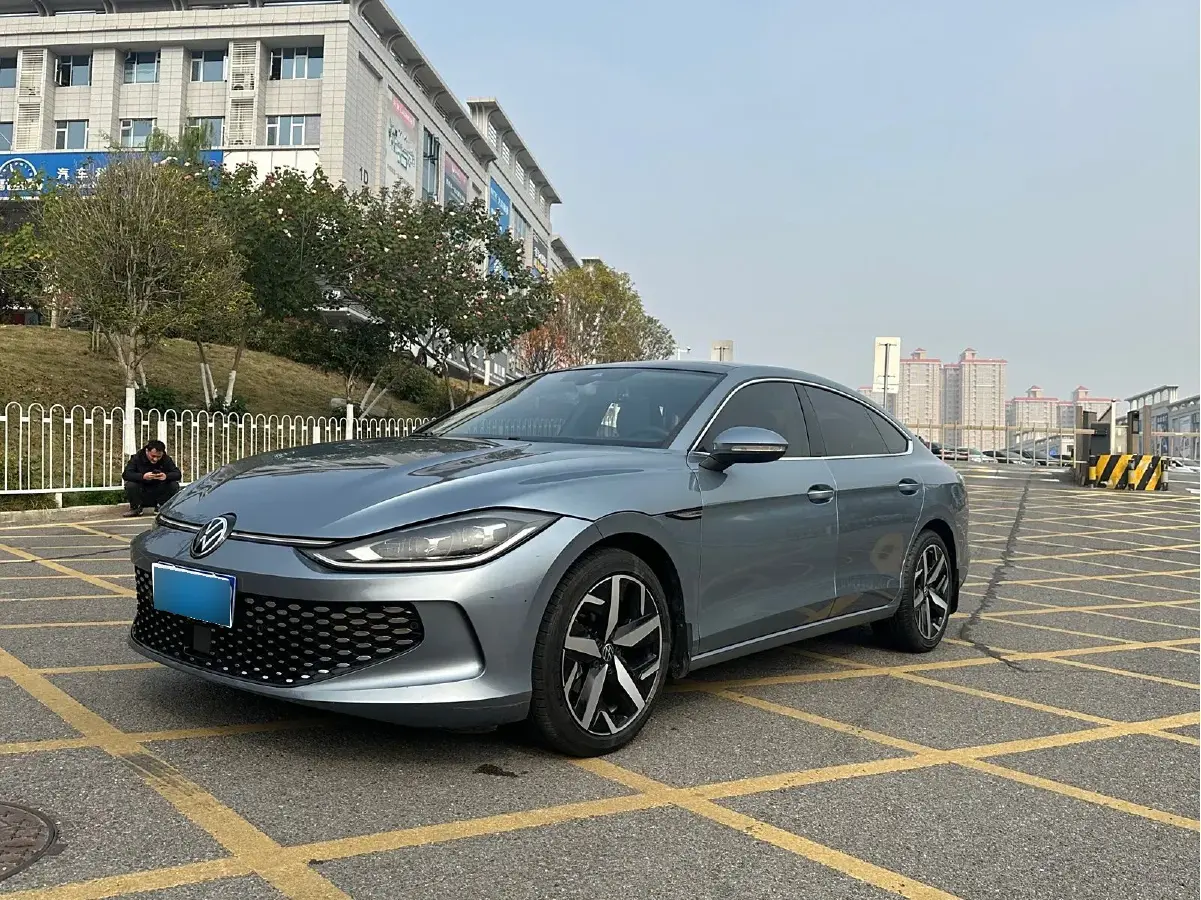 2022 Volkswagen Lamando 1.4T 150HP L4 7DCT