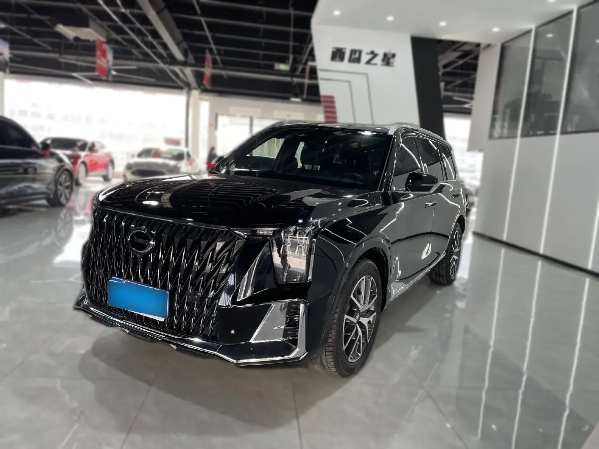 2022 GAC Trumpchi GS8 2.0T 190HP L4 E-CVT Hybrid