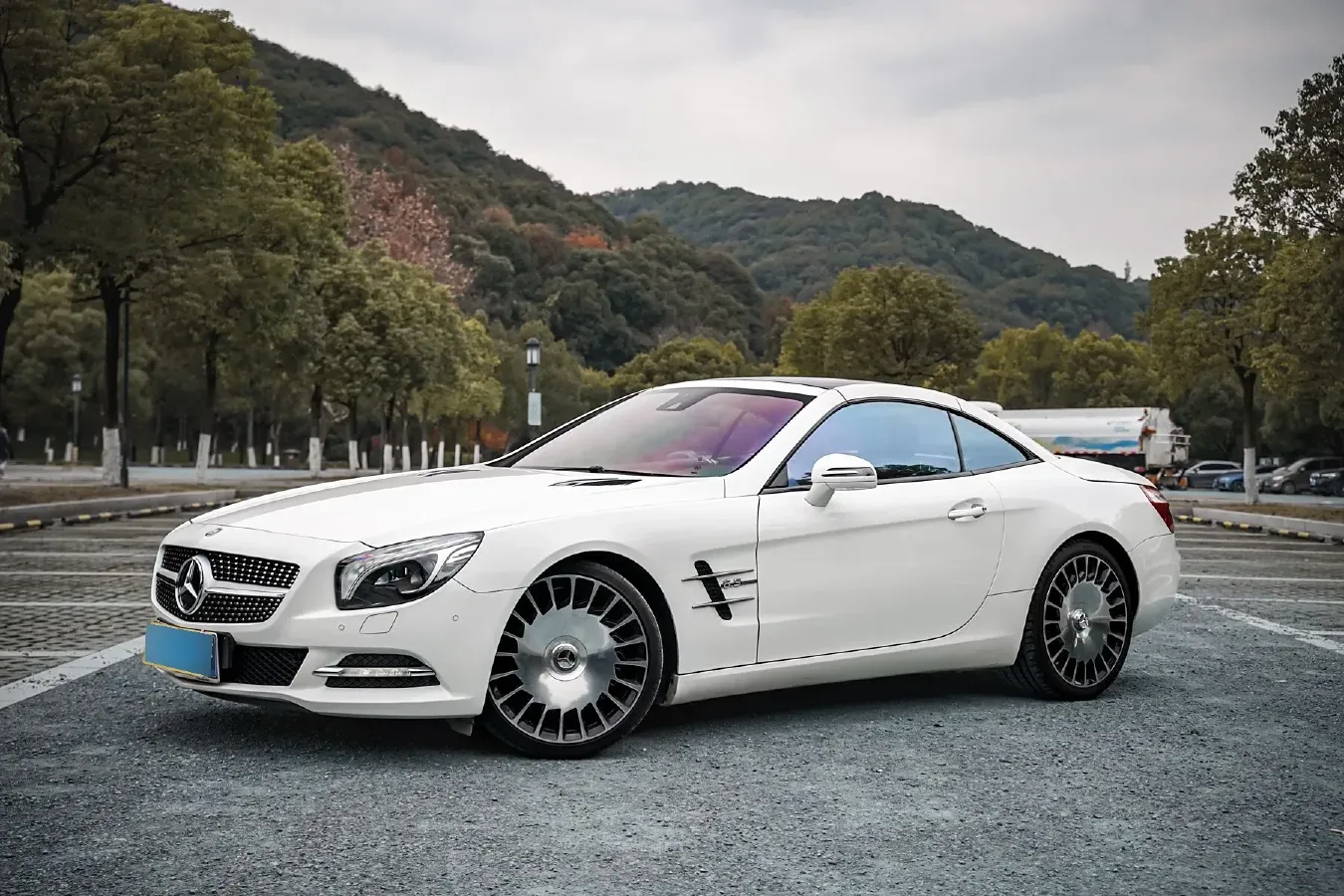 2013 Mercedes-Benz SL Class 3.5L 306HP V6 7AT,autocango,china used car exporter,china ev exporter,chinese used car exporter,chinese used ev exporter