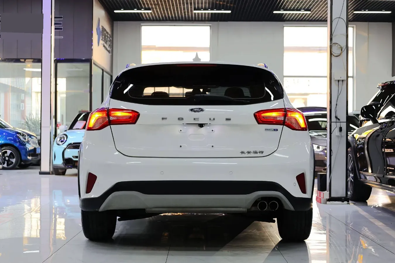 2020 Ford Focus Active 1.5T 174HP L3 8AT,autocango,china used car exporter,china ev exporter,chinese used car exporter,chinese used ev exporter