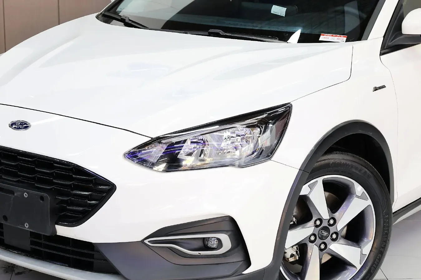 2020 Ford Focus Active 1.5T 174HP L3 8AT,autocango,china used car exporter,china ev exporter,chinese used car exporter,chinese used ev exporter