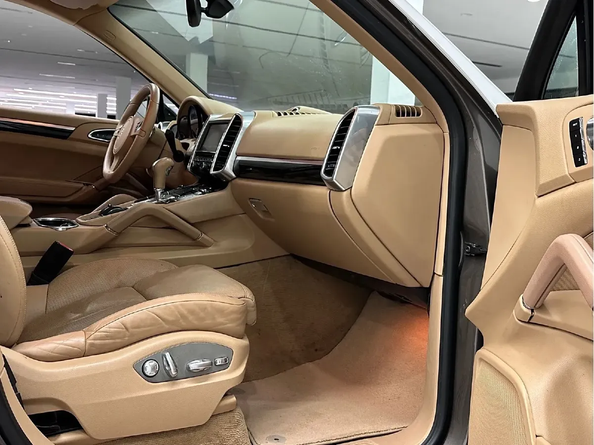 2014 TECHART Cayenne 3.0T 243HP V6 8AT,autocango,china used car exporter,china ev exporter,chinese used car exporter,chinese used ev exporter