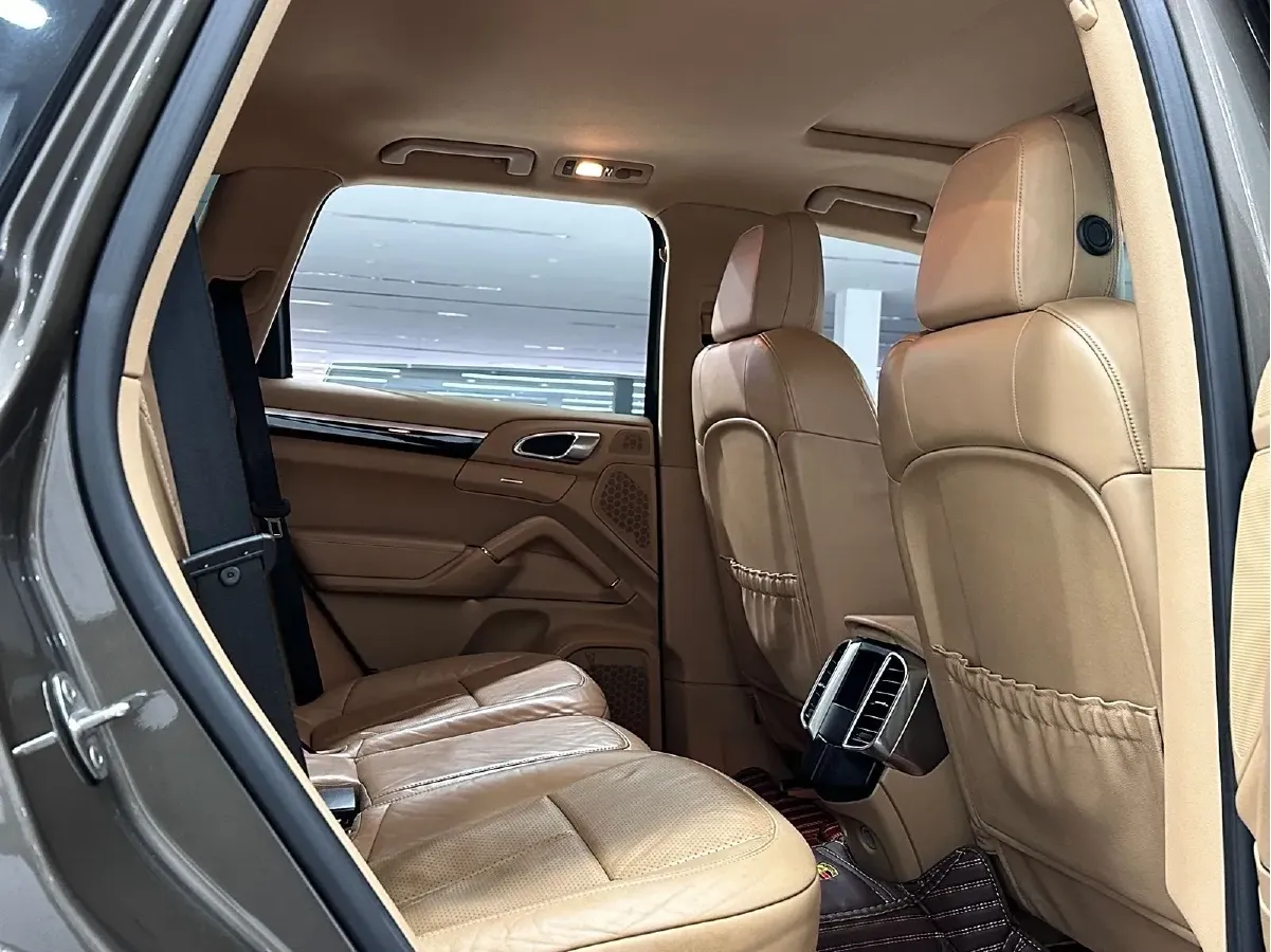 2014 TECHART Cayenne 3.0T 243HP V6 8AT,autocango,china used car exporter,china ev exporter,chinese used car exporter,chinese used ev exporter