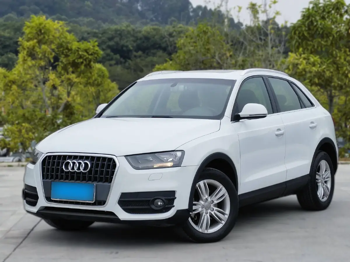 2015 Audi Q3 2.0T 170HP L4 7DCT
