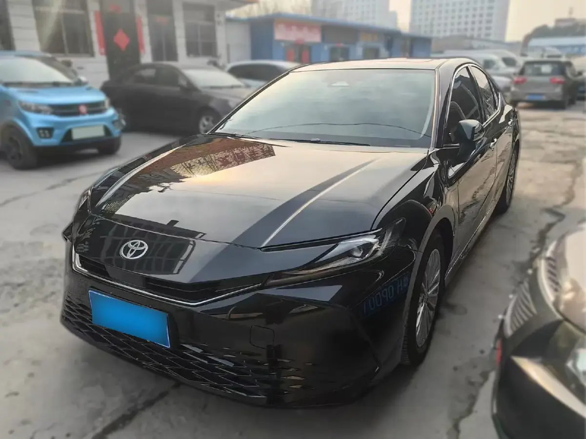 2024 Toyota Camry 2.0L 173HP L4 CVT