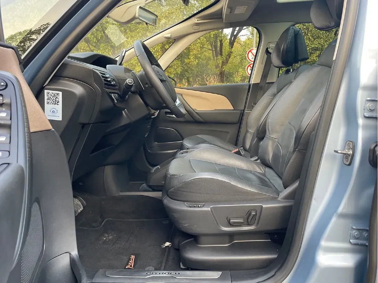 2015 Citroen C4 Picasso 1.6T 165HP L4 6AT,autocango,china used car exporter,china ev exporter,chinese used car exporter,chinese used ev exporter