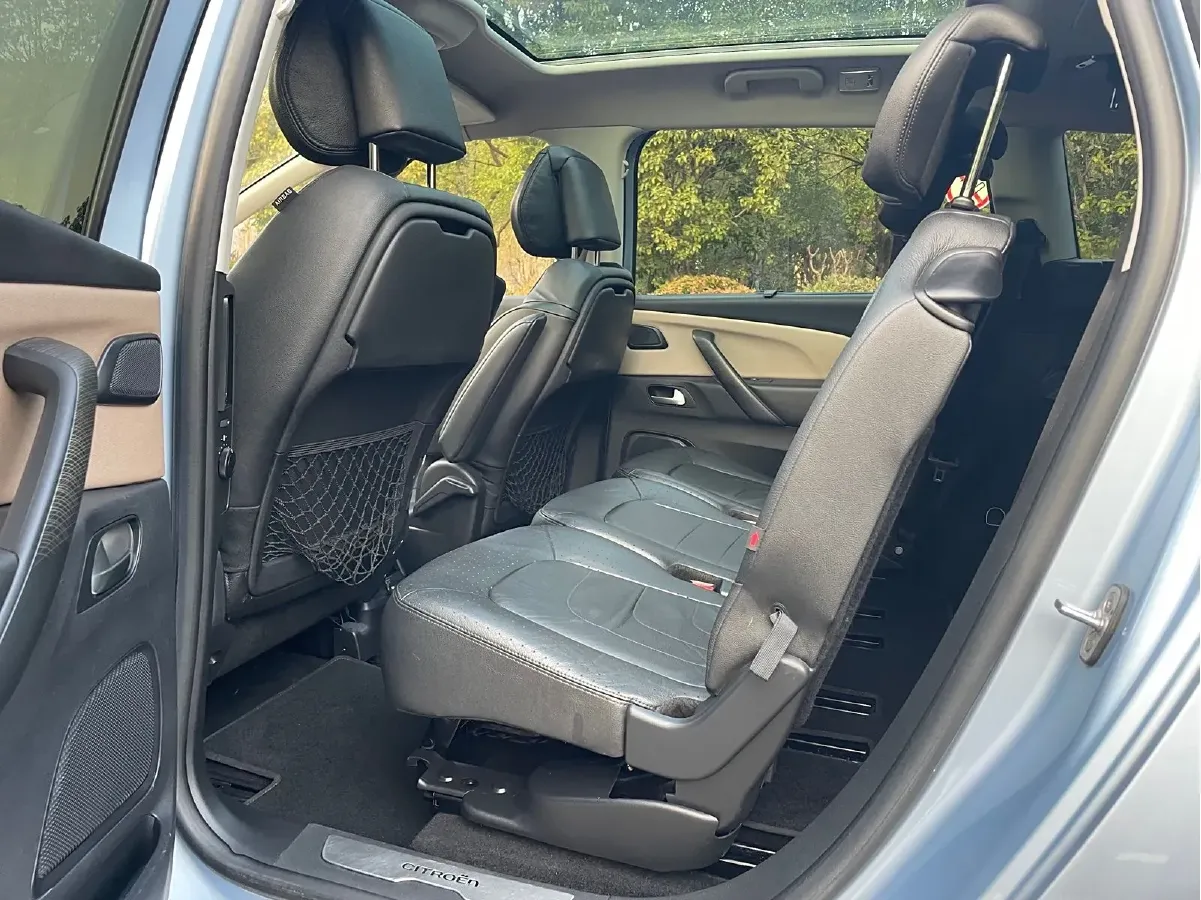 2015 Citroen C4 Picasso 1.6T 165HP L4 6AT,autocango,china used car exporter,china ev exporter,chinese used car exporter,chinese used ev exporter