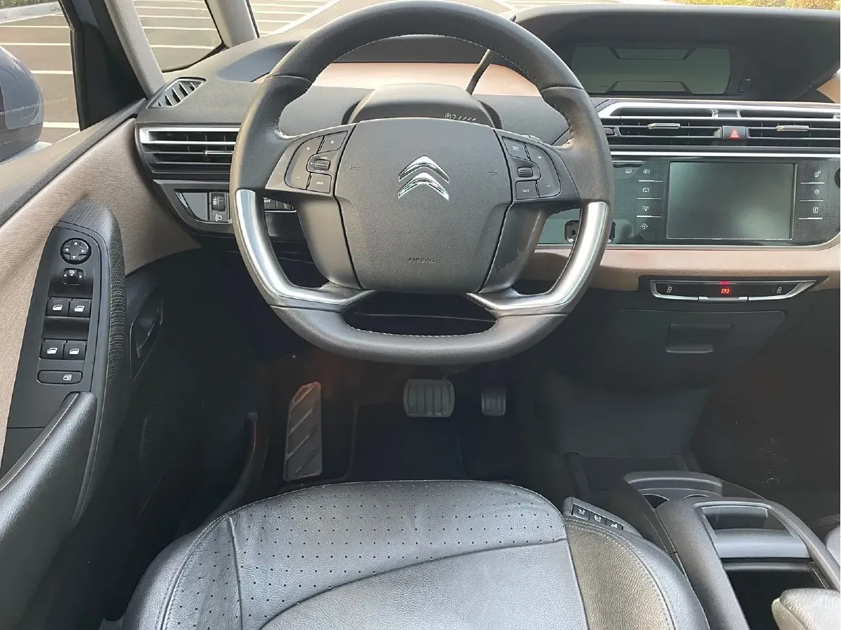 2015 Citroen C4 Picasso 1.6T 165HP L4 6AT,autocango,china used car exporter,china ev exporter,chinese used car exporter,chinese used ev exporter