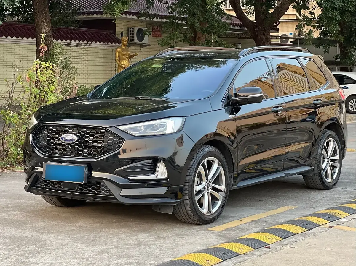 2020 Ford Edge 2.0T 245HP L4 8AT