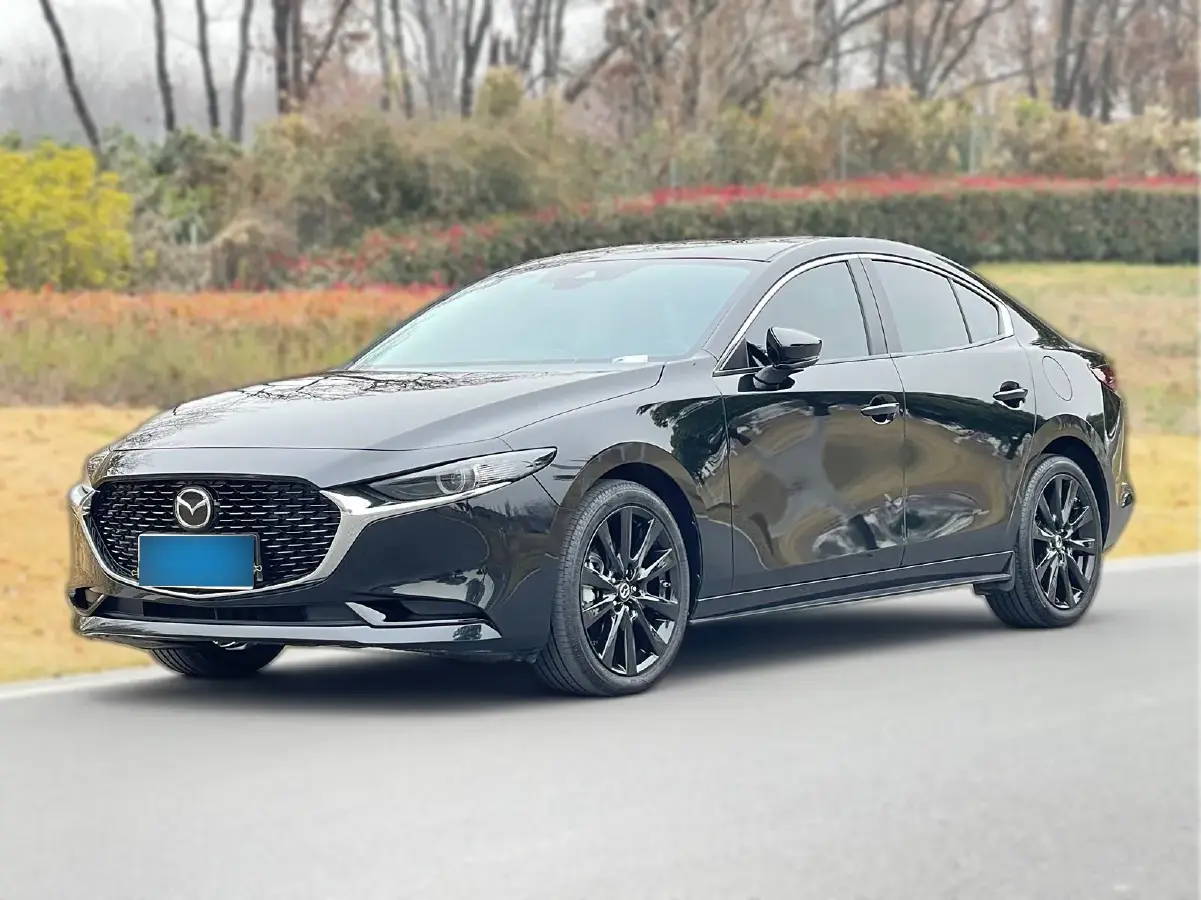 2023 Mazda 3 Axela 2.0L 158HP L4 6AT