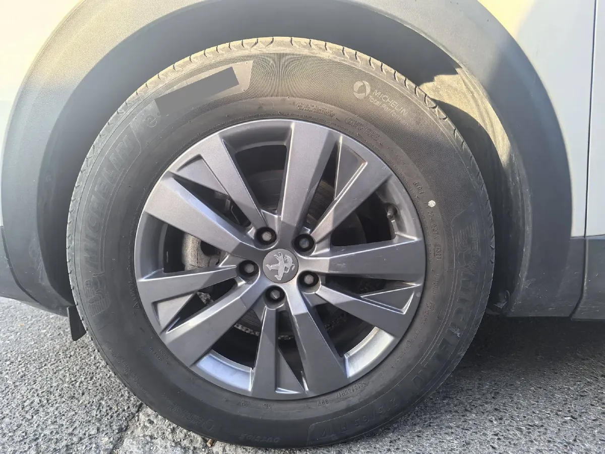 2021 Peugeot 4008 1.6T 170HP L4 8AT,autocango,china used car exporter,china ev exporter,chinese used car exporter,chinese used ev exporter