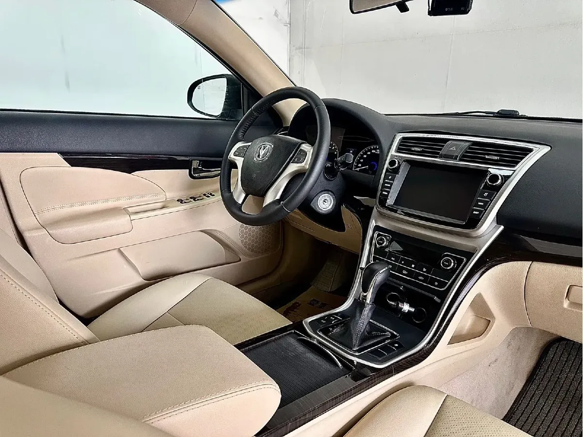 2017 ChangAn Raeton 1.5T 170HP L4 6AT,autocango,china used car exporter,china ev exporter,chinese used car exporter,chinese used ev exporter