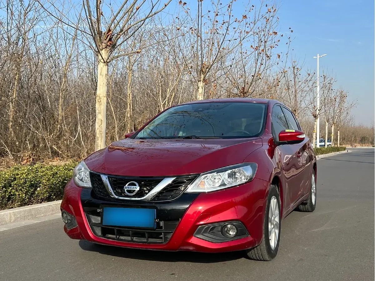 2016 Nissan Tiida 1.6L 126HP L4 CVT
