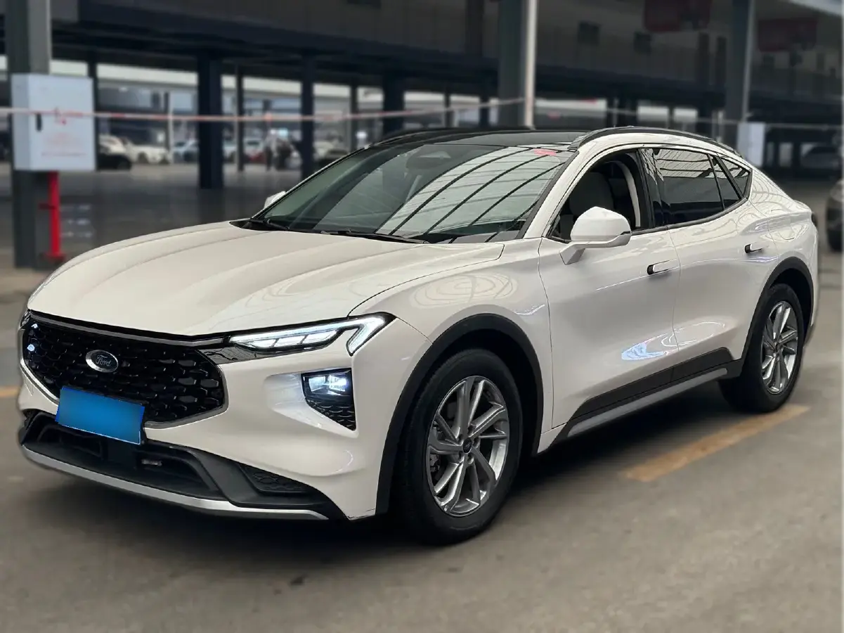 2022 Ford EVOS 2.0T 238HP L4 8AT