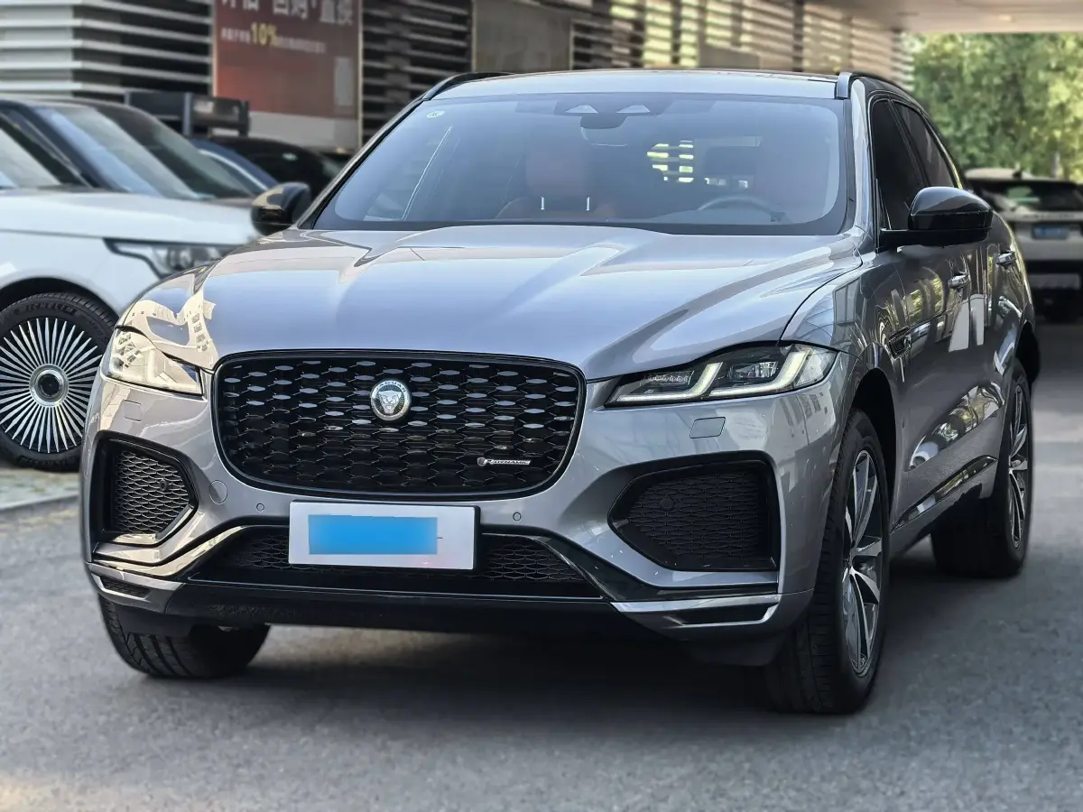2024 Jaguar F-PACE 2.0T 250HP L4 8AT