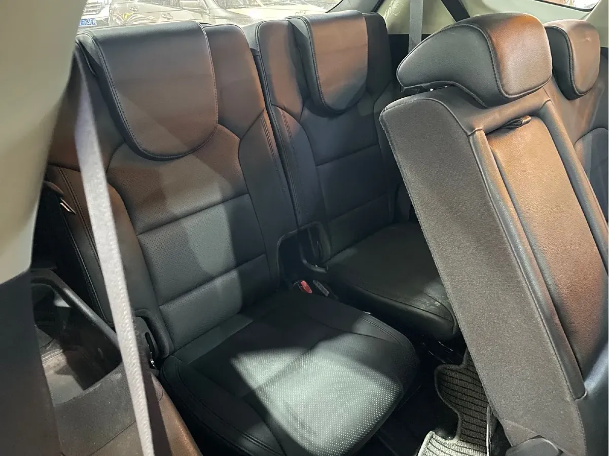 2013 Kia Carens 2.0L 152HP L4 6AT,autocango,china used car exporter,china ev exporter,chinese used car exporter,chinese used ev exporter