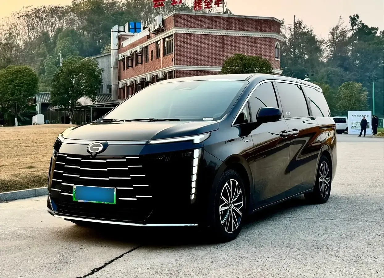 2024 GAC Trumpchi E8 2.0L 140HP L4 2DHT PHEV 25.57KWH