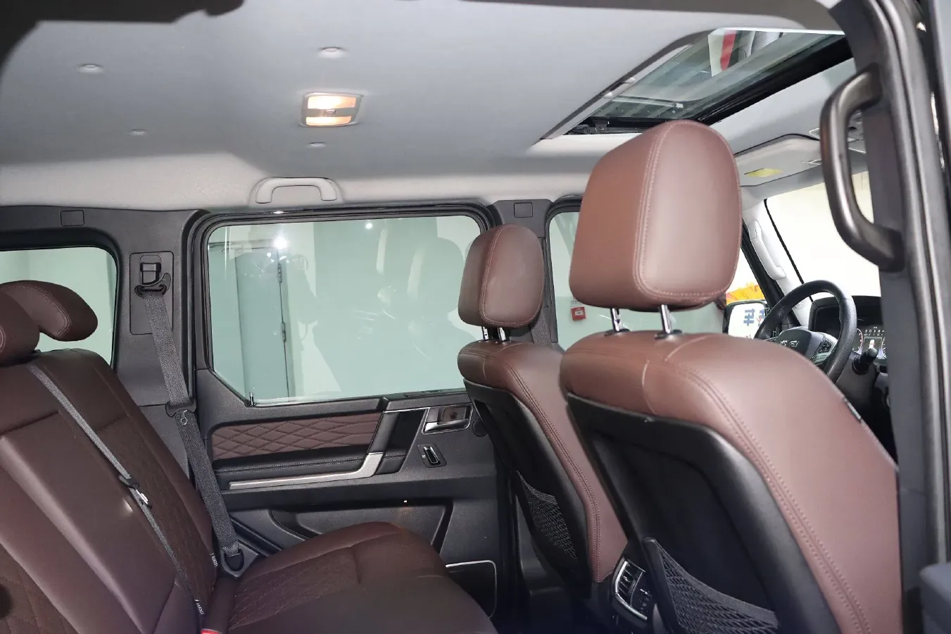 2020 BeiJing BJ80 3.0T 280HP V6 8AT,autocango,china used car exporter,china ev exporter,chinese used car exporter,chinese used ev exporter