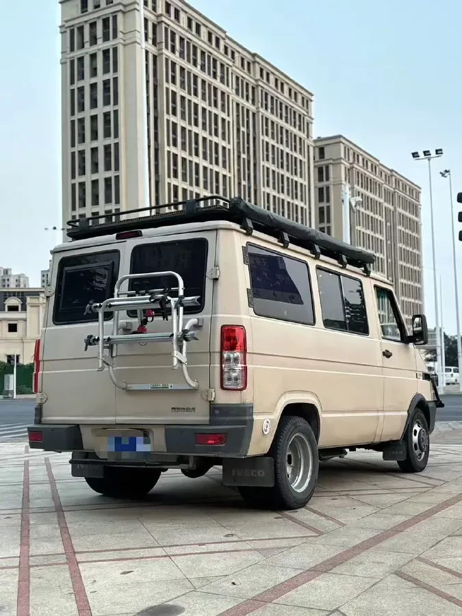 2021 Iveco DeYi 2.5T 122HP L4 5MT,autocango,china used car exporter,china ev exporter,chinese used car exporter,chinese used ev exporter