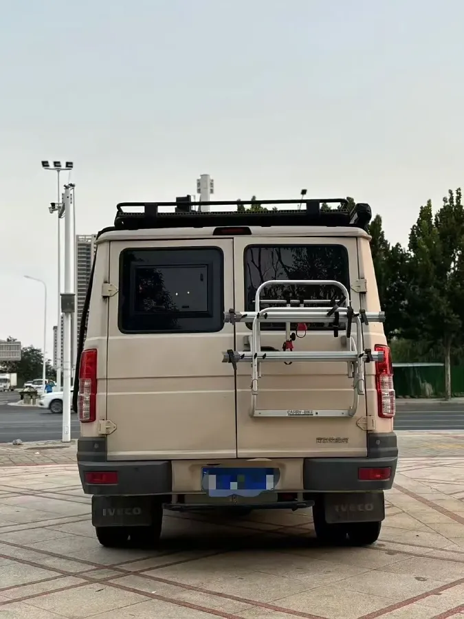 2021 Iveco DeYi 2.5T 122HP L4 5MT,autocango,china used car exporter,china ev exporter,chinese used car exporter,chinese used ev exporter