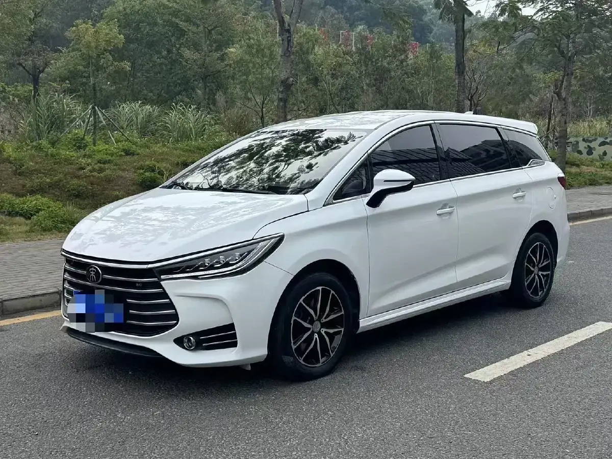 2017 BYD Song MAX 1.5T 154HP L4 6DCT