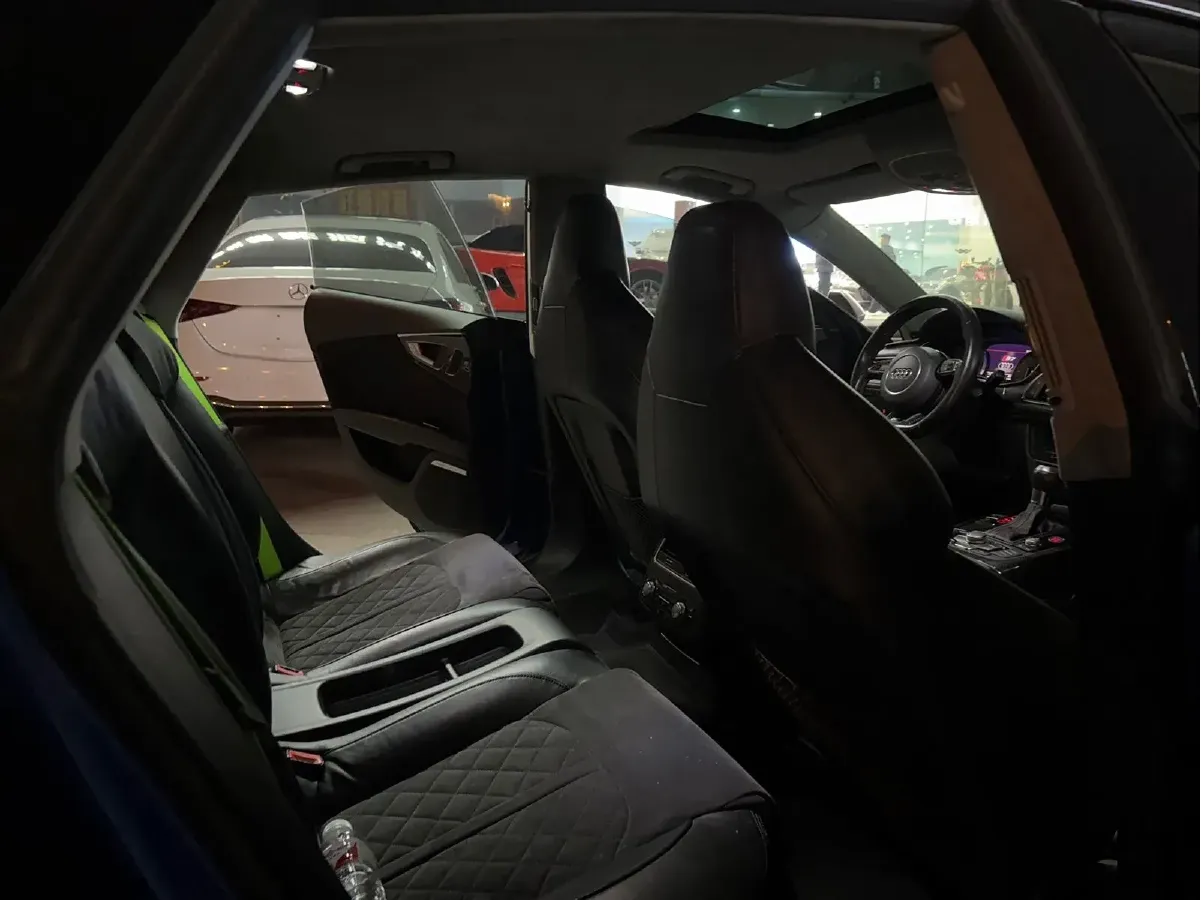 2016 Audi S7 4.0T 450HP V8 7DCT,autocango,china used car exporter,china ev exporter,chinese used car exporter,chinese used ev exporter