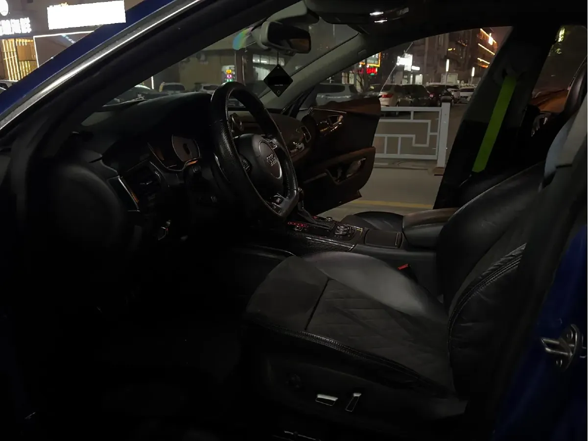 2016 Audi S7 4.0T 450HP V8 7DCT,autocango,china used car exporter,china ev exporter,chinese used car exporter,chinese used ev exporter