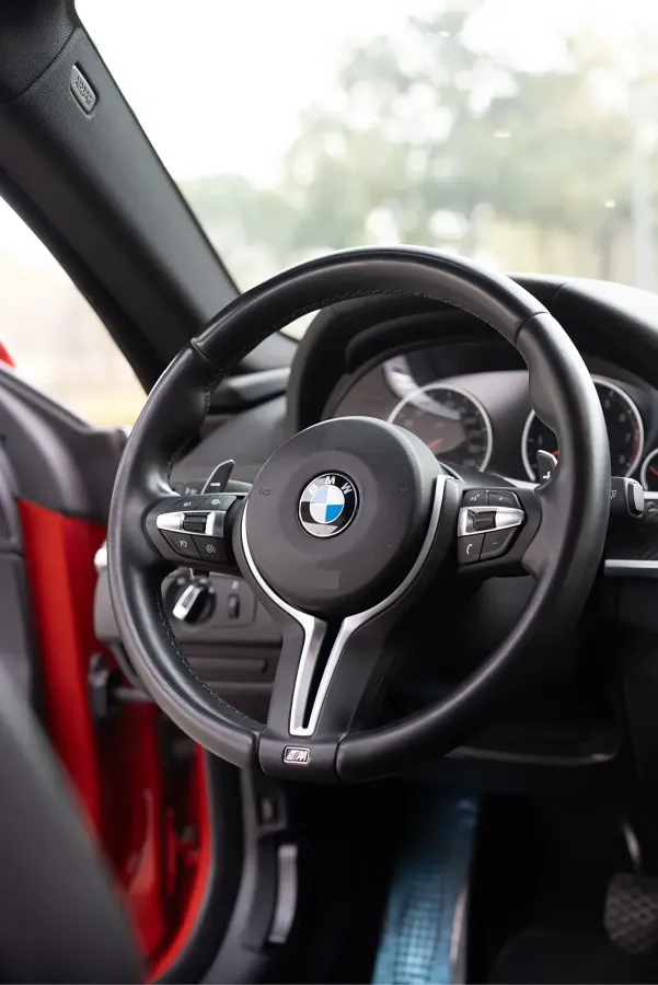 2013 BMW M6 4.4T 560HP V8 7DCT,autocango,china used car exporter,china ev exporter,chinese used car exporter,chinese used ev exporter