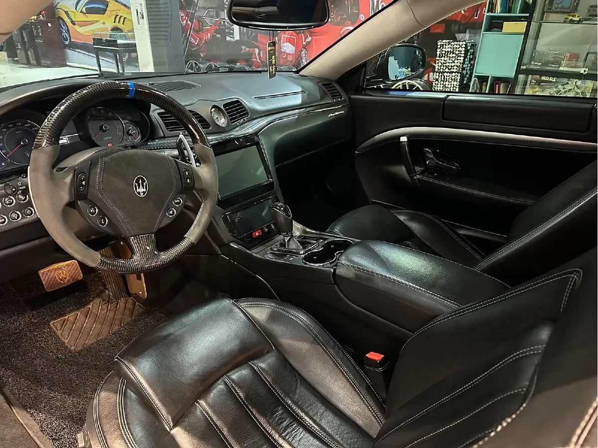 2007 Maserati GranTurismo 4.2L 405HP V8 6AT,autocango,china used car exporter,china ev exporter,chinese used car exporter,chinese used ev exporter