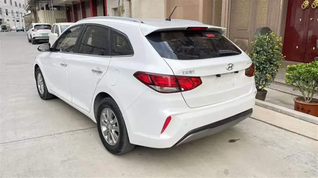 2018 Hyundai YiXing 1.6L 123HP L4 6AT,autocango,china used car exporter,china ev exporter,chinese used car exporter,chinese used ev exporter